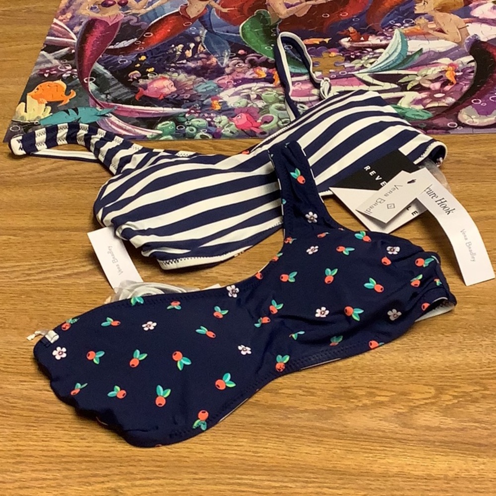 Vera Bradley reversible bikini top cherries, stripes blue white, orange,…Box  D
